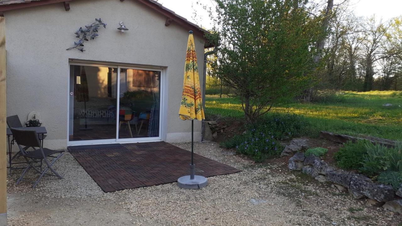 Bed and Breakfast Repos Chez Margot Fajoles Экстерьер фото